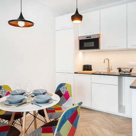 Apartments Rondo Wiatraczna By Noclegi Renters Warsawa Bagian luar foto