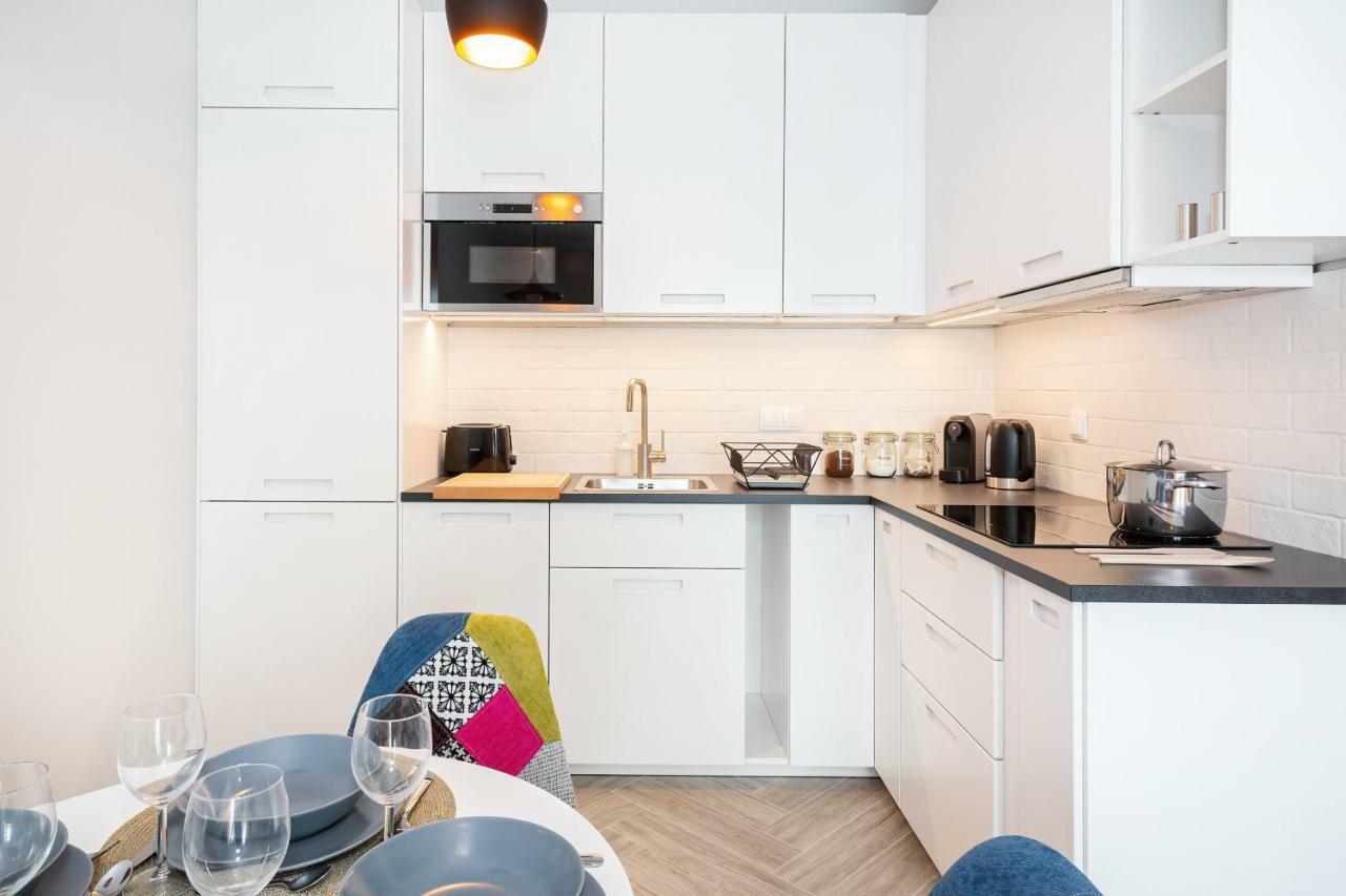Apartments Rondo Wiatraczna By Noclegi Renters Warsawa Bagian luar foto