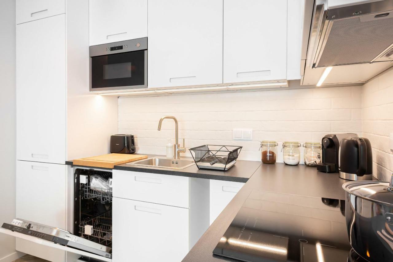 Apartments Rondo Wiatraczna By Noclegi Renters Warsawa Bagian luar foto